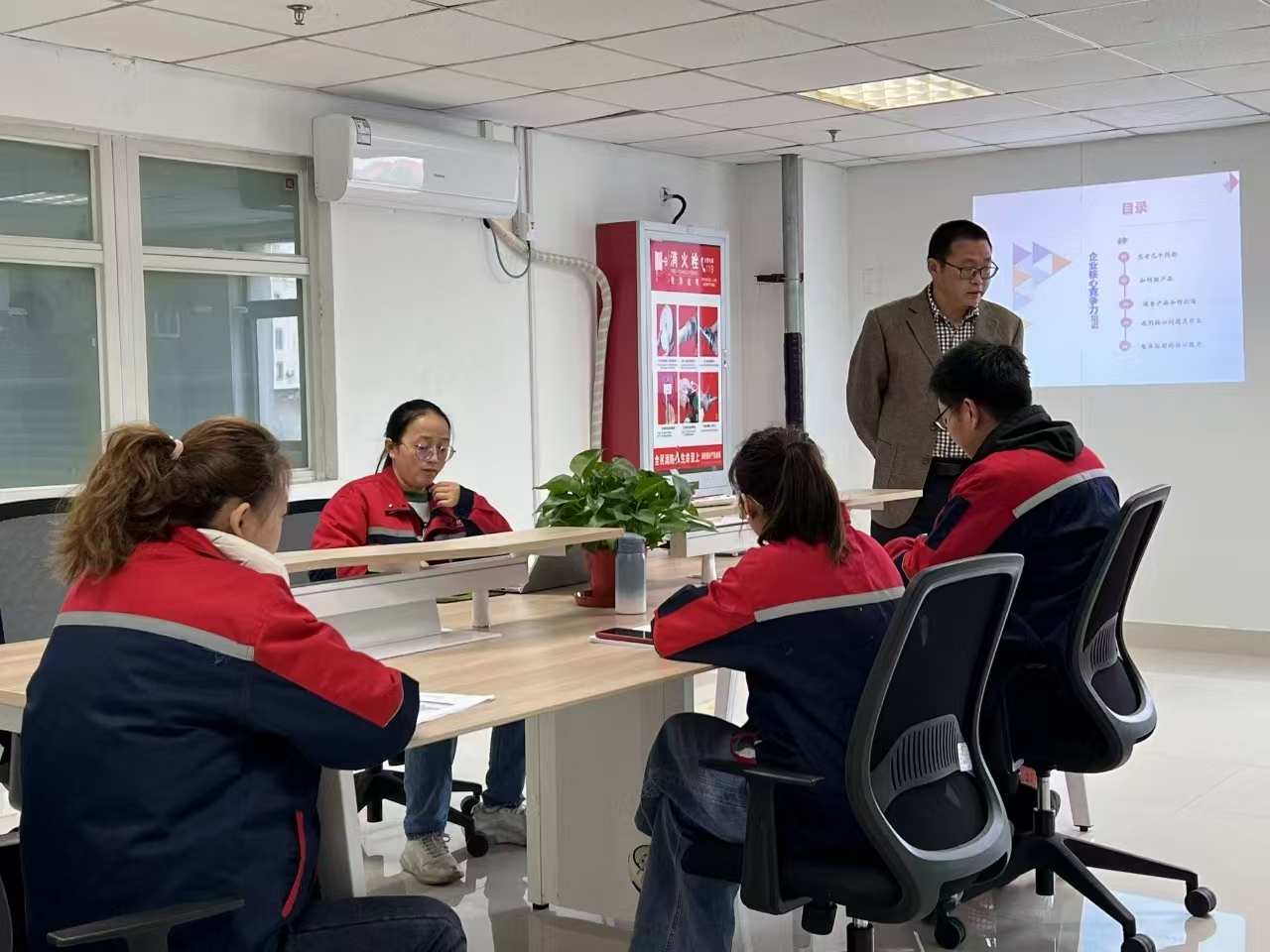 星力云仓：小空间大作为，中小商家的存放新选择