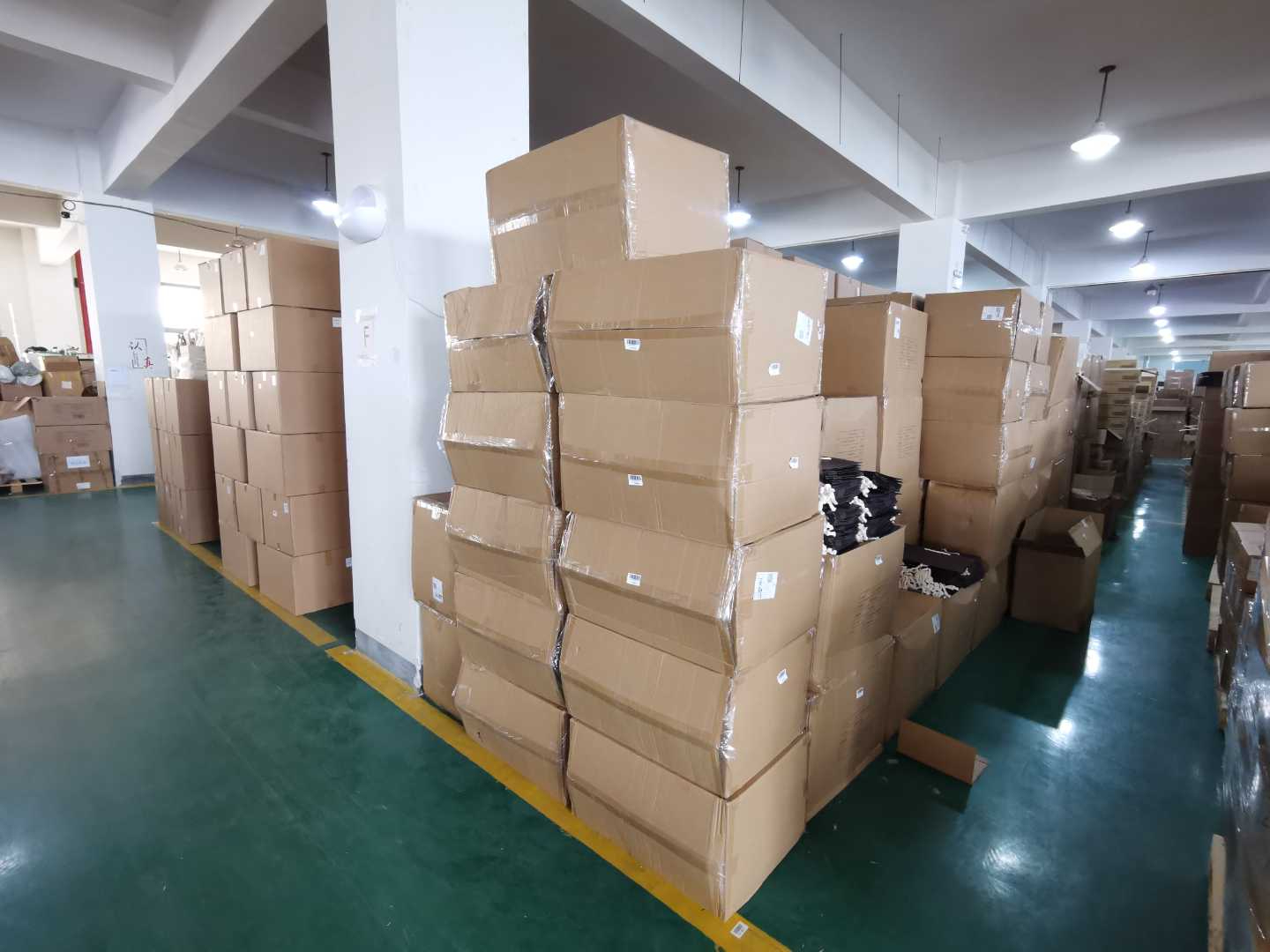 上海电商云仓外包：星力云仓代做坚果零食效期管理，24年经验零过期